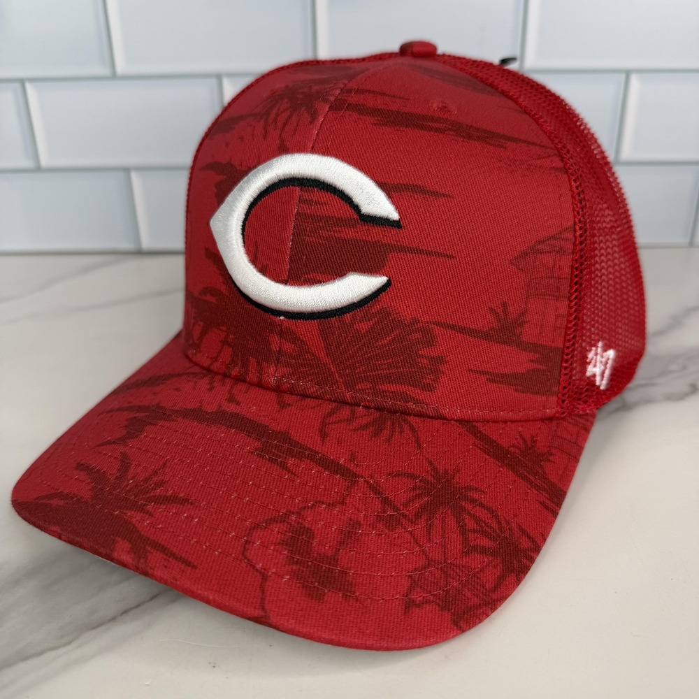 Cincinnati Reds Trucker Hat Cap Snap Back Men One Size Baseball Tropical 47 NWOT
